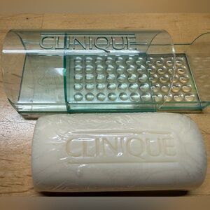 Clinique Mild Facial Soap bar with case